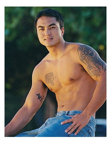Sexy Naked Hawaiian Native Men